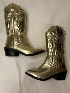 NEW Madden Girl Maddy Gold Metallic Western Cowboy Cowgirl Flower Boots Size 3